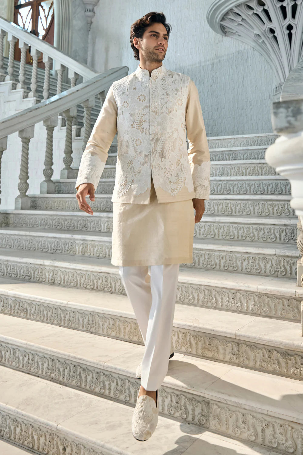 Nude Cut Work Bundi Set