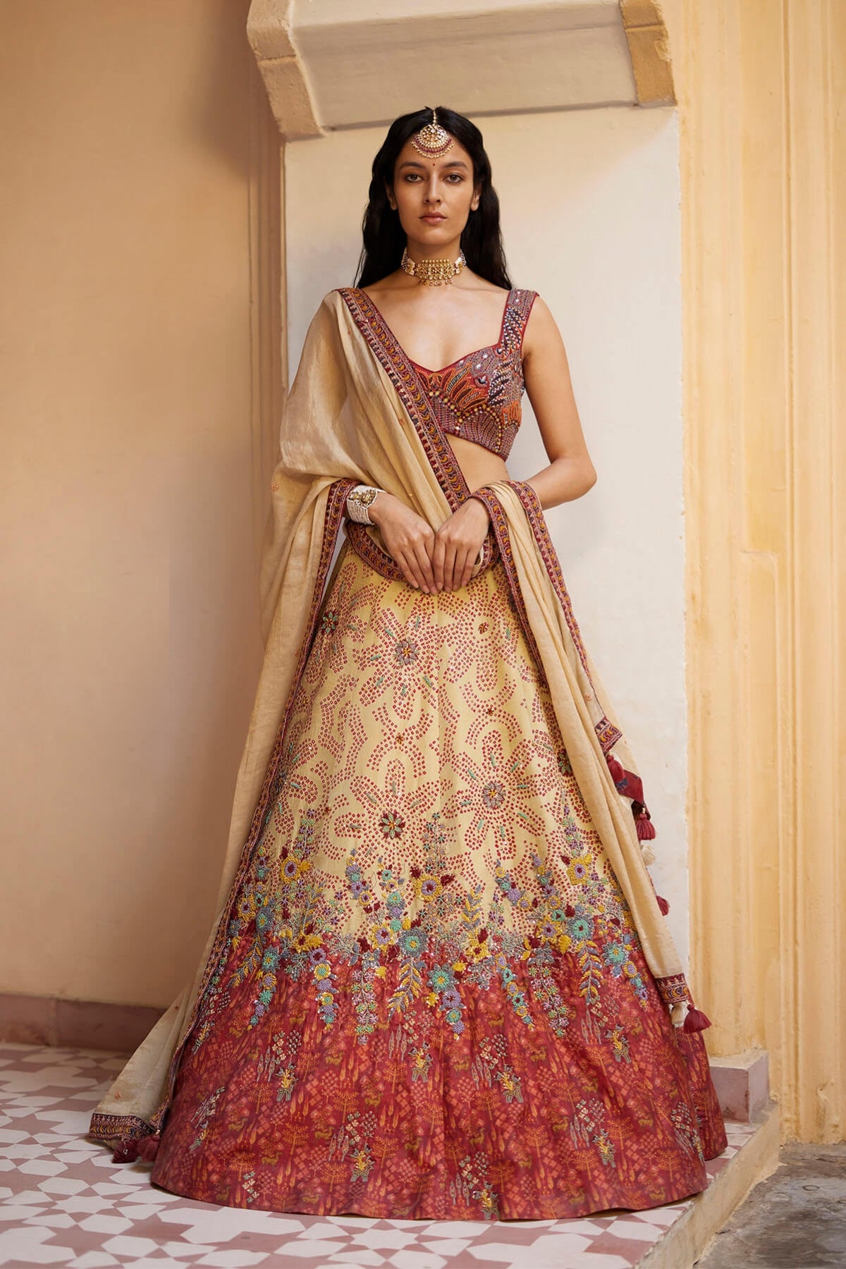 Sharleez Lehenga