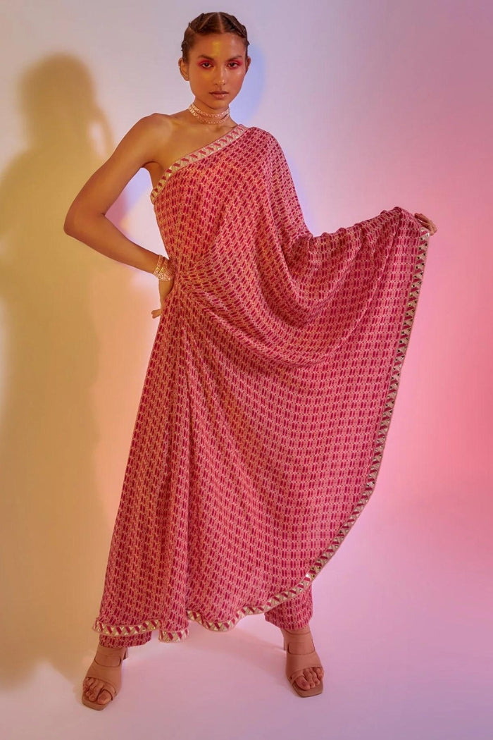 LATTICE PRINTED ONE SHOULDER SAREE WITH PANTS