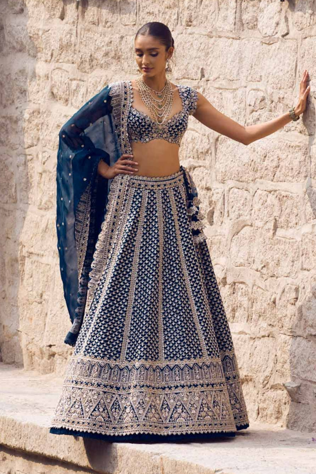 RIANNAH TEMPLE BORDER LEHENGA SET