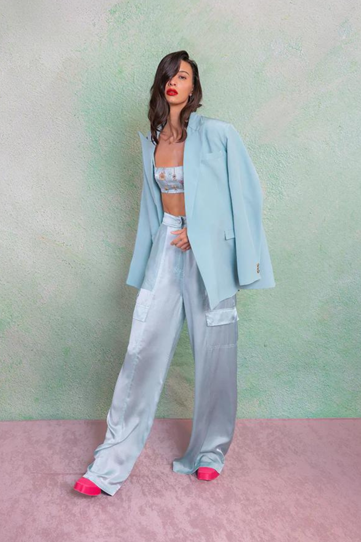 DANDELIONS AND DAISIES