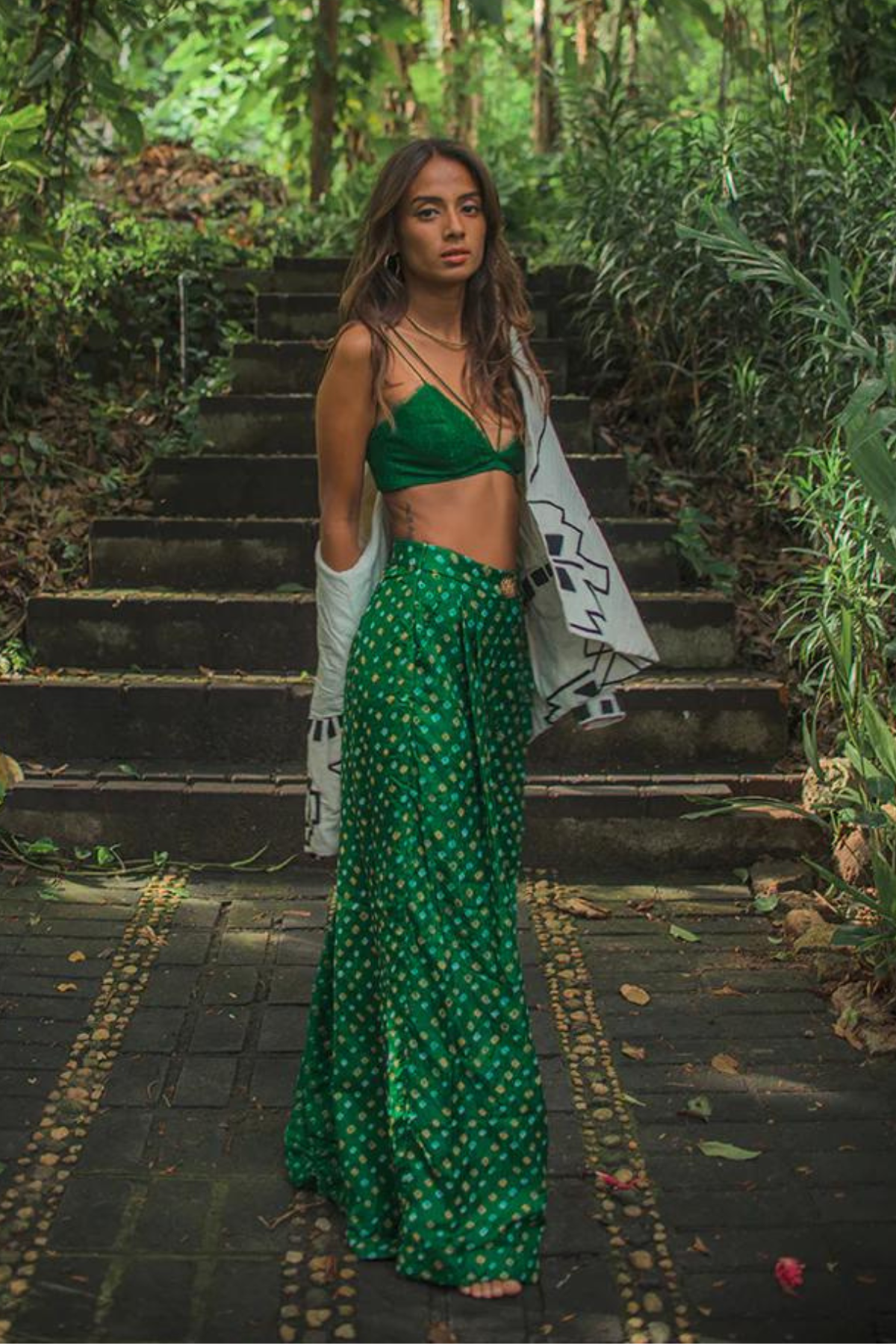 EMERALD BANDHINI, AZTEC