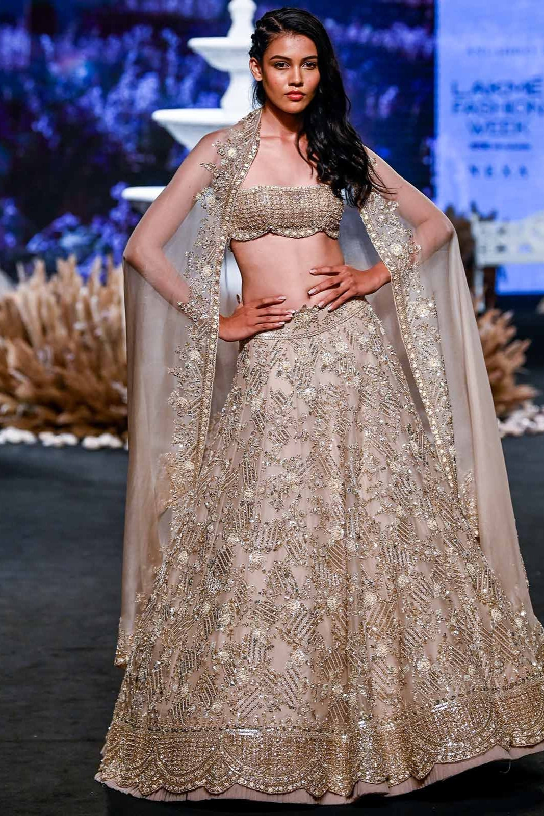ALINA LEHENGA