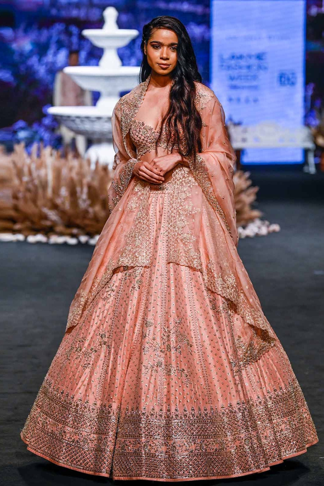 sitara dress design Salma Sitara Boutique Dress Designs for Elegant Wedding Dresses