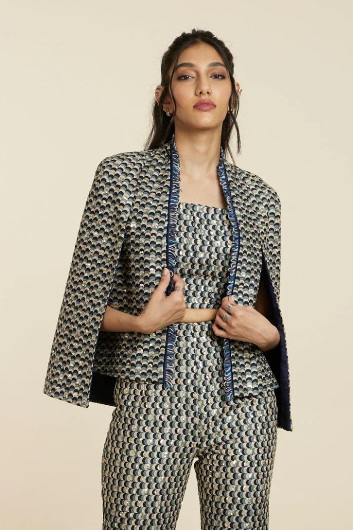 BLUE EMBELLISHED SCALLOP NOOR JACKET
