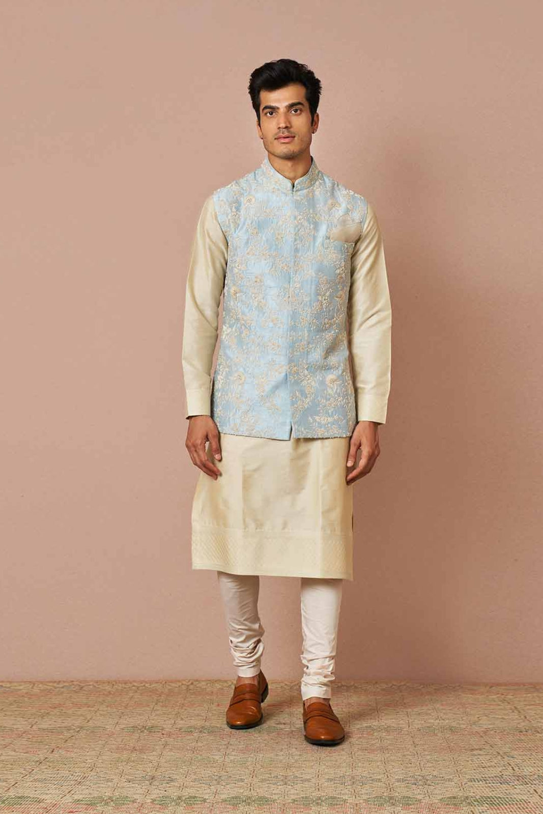 SKY BLUE ASTER EMBROIDERED BANDI SET