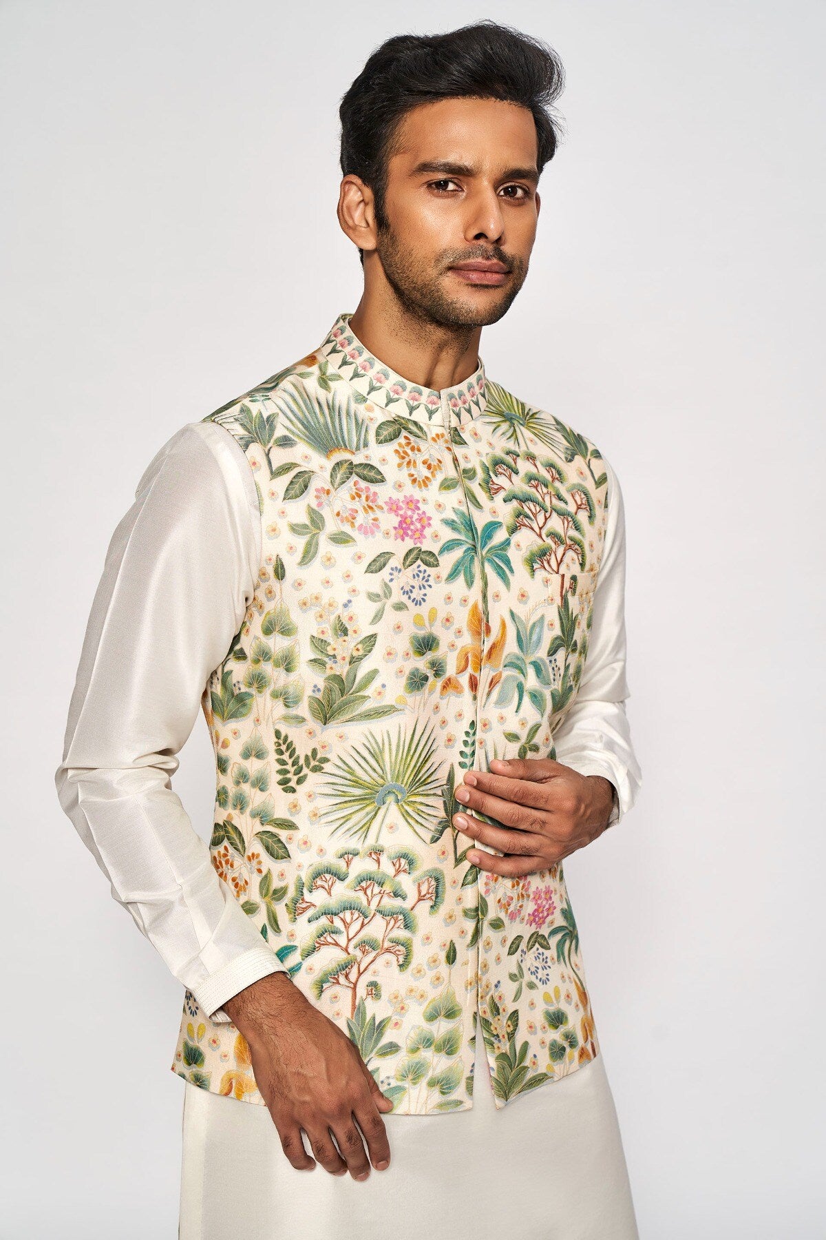 LEKH BANDI – BEIGE