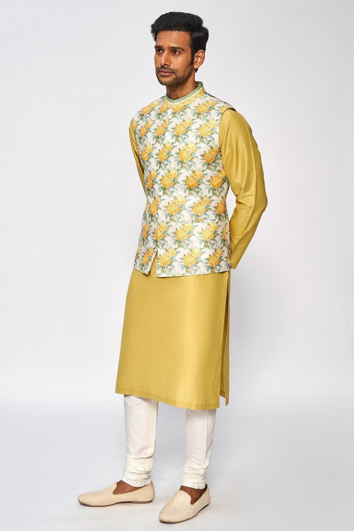 NAITIK BANDI – BEIGE