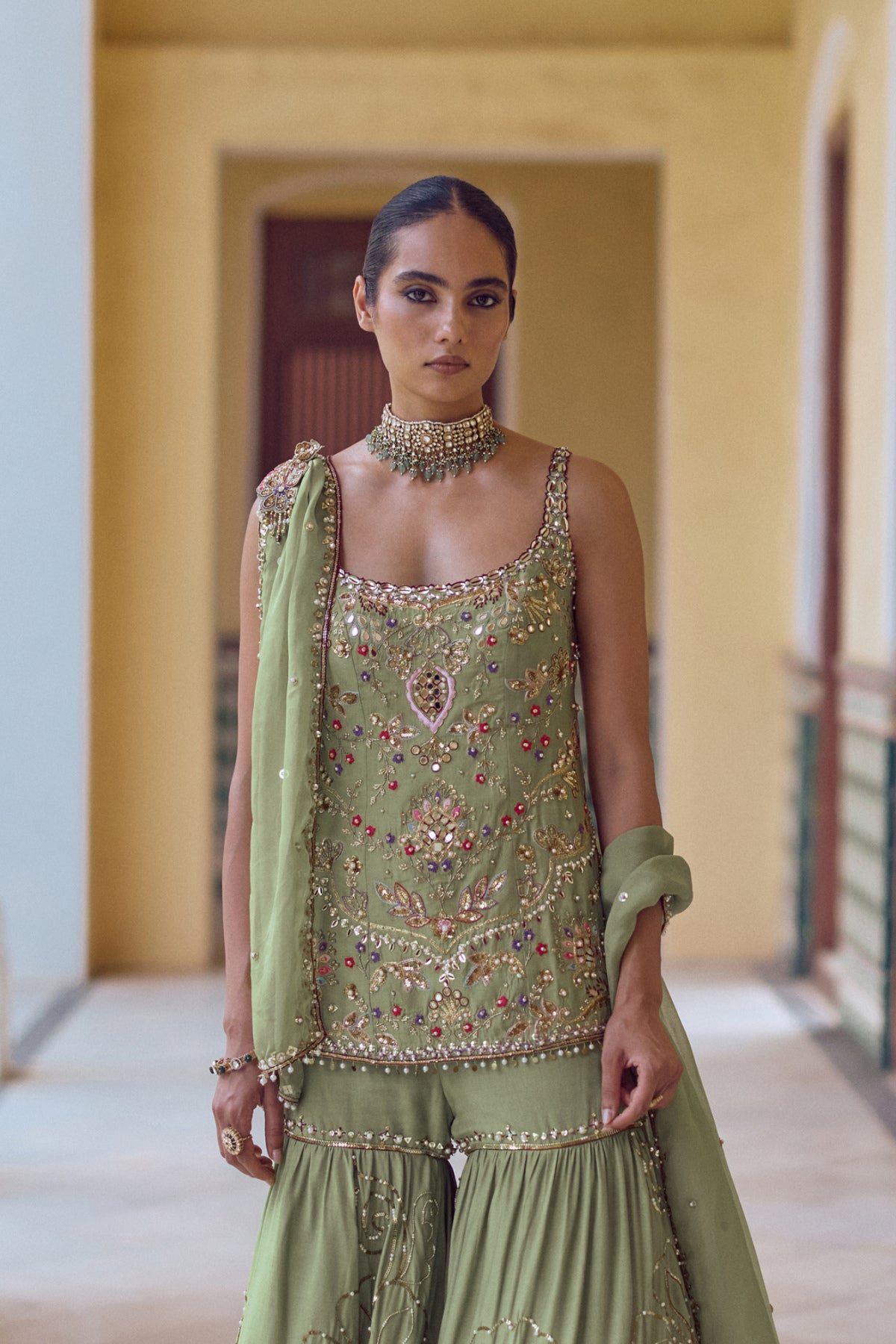 Aira Gharara Set