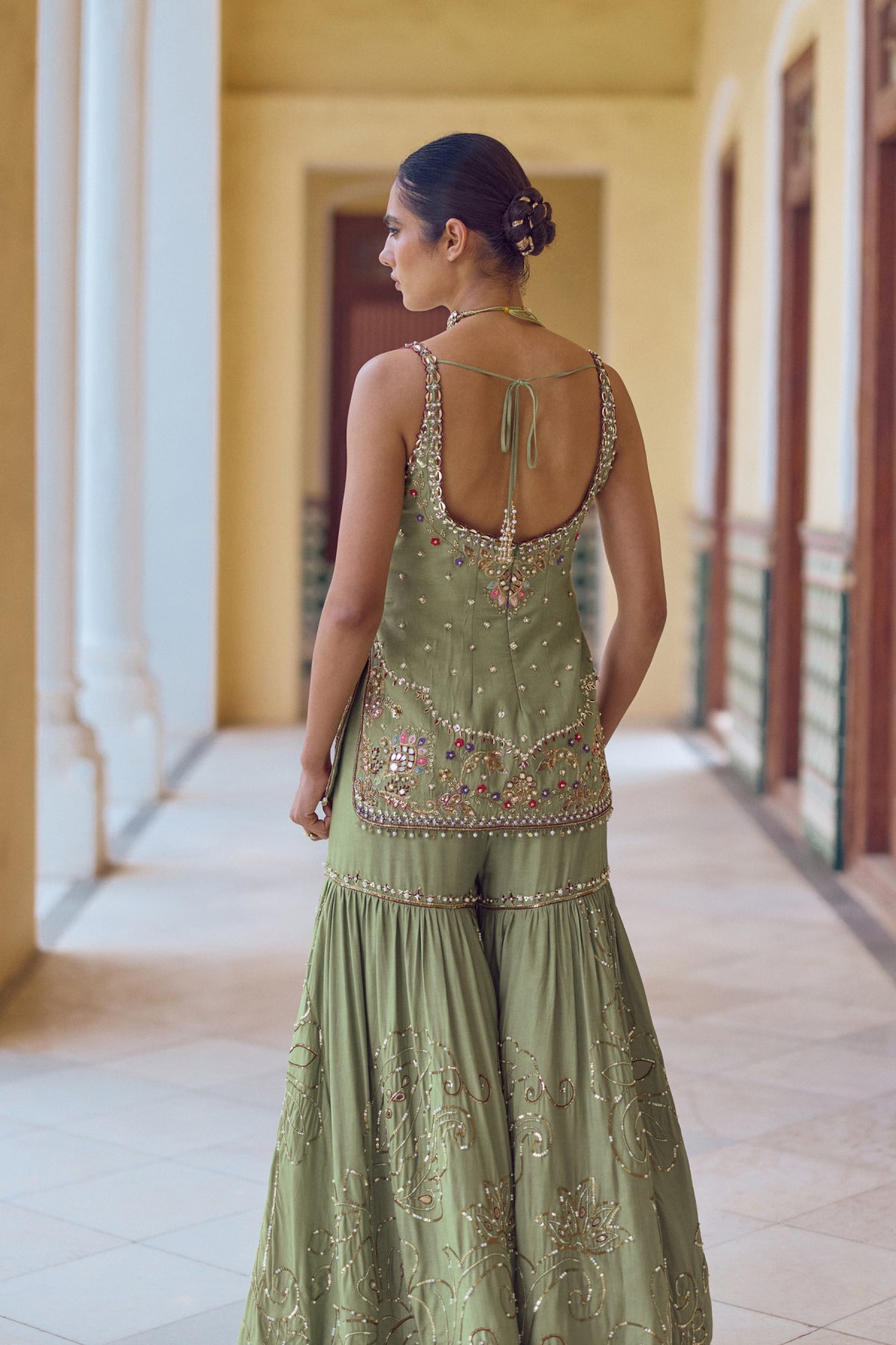 Aira Gharara Set