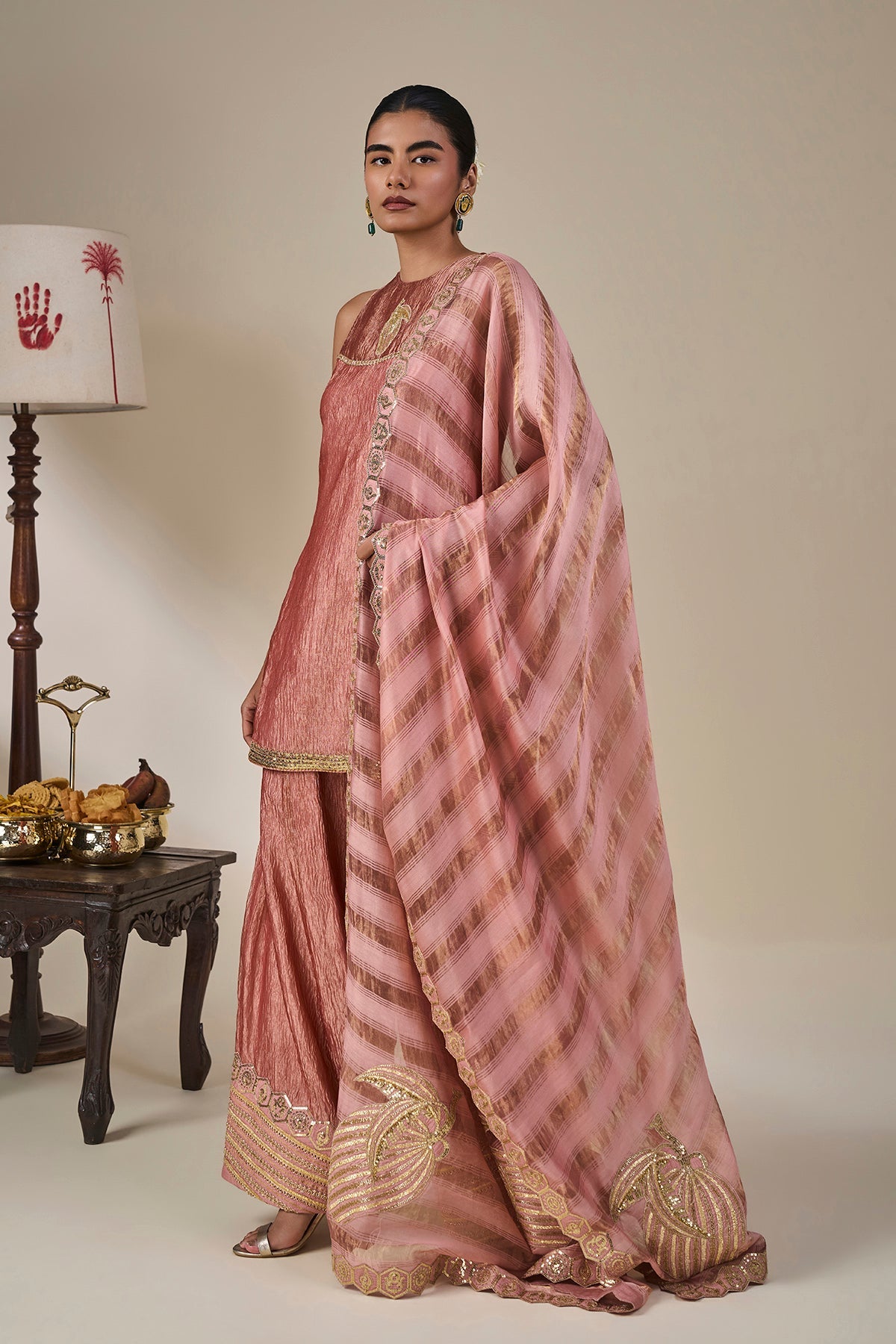 Ambi Bloom Kurta Set