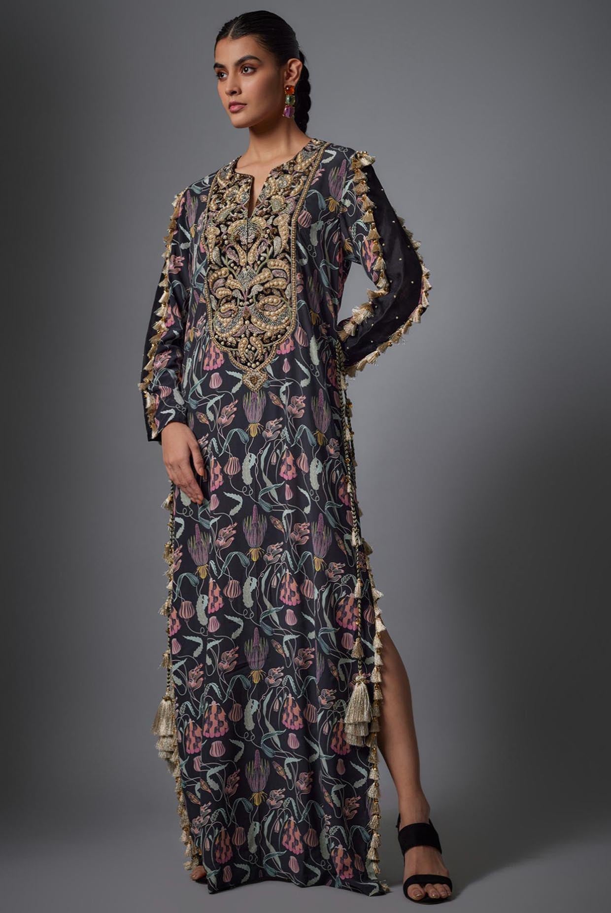 Black Island Escape Print Crepe Embroidered Yoke Beyza Kaftan