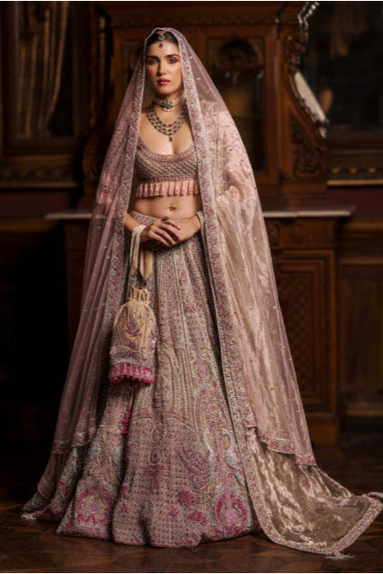Alphosine bridal lehenga set
