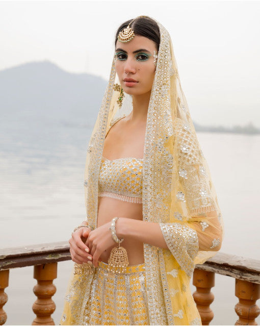 AMIRA BRIDAL LEHENGA SET