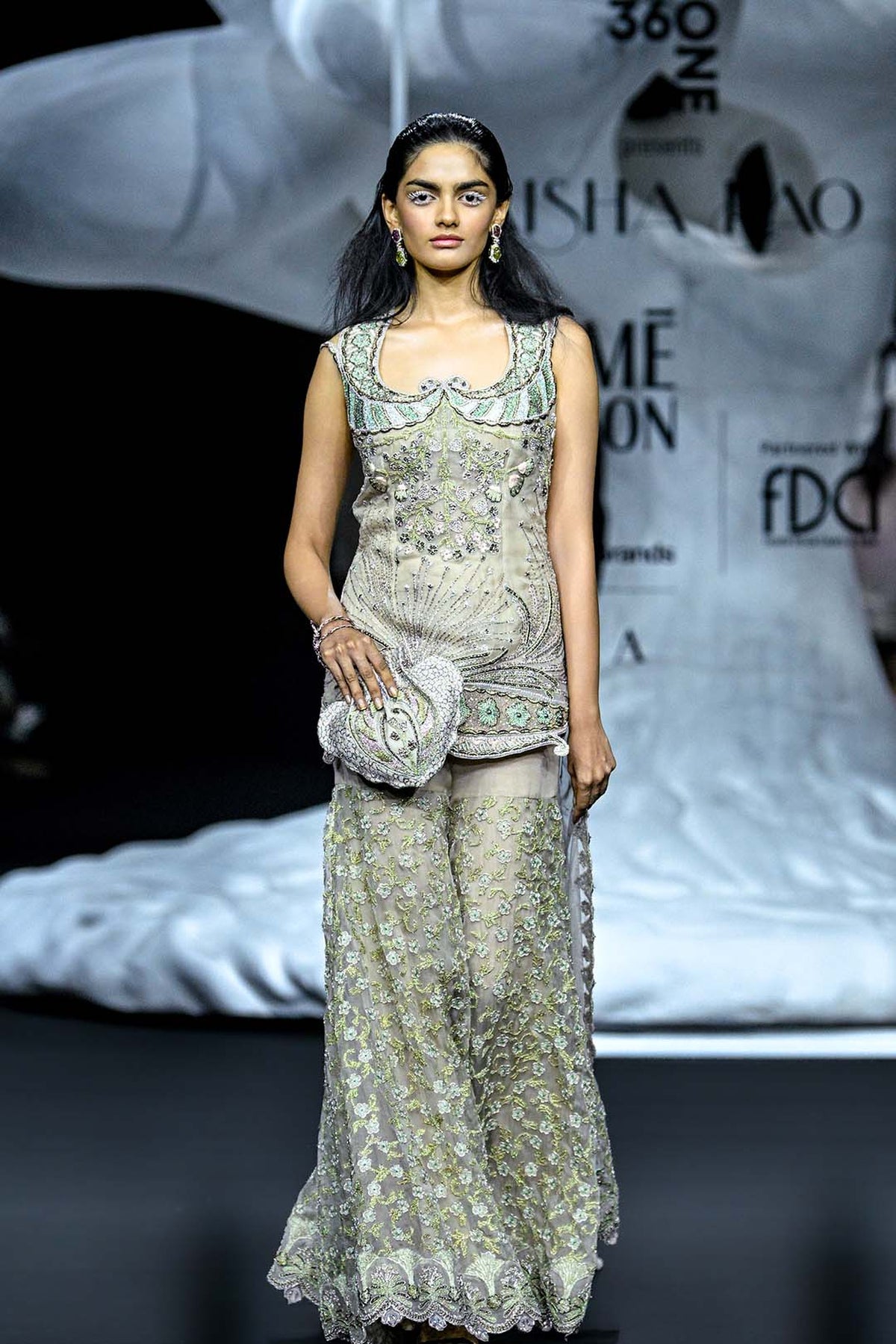 Intersera - Champagne Organza Gharara