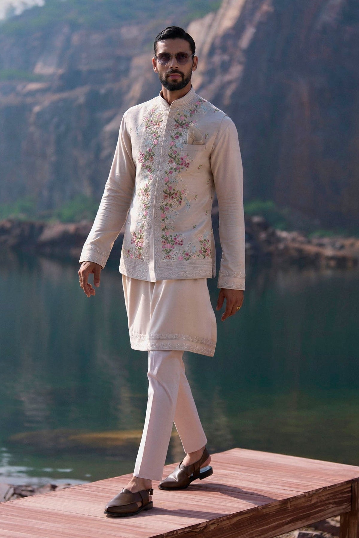 Ivory Bandi Set