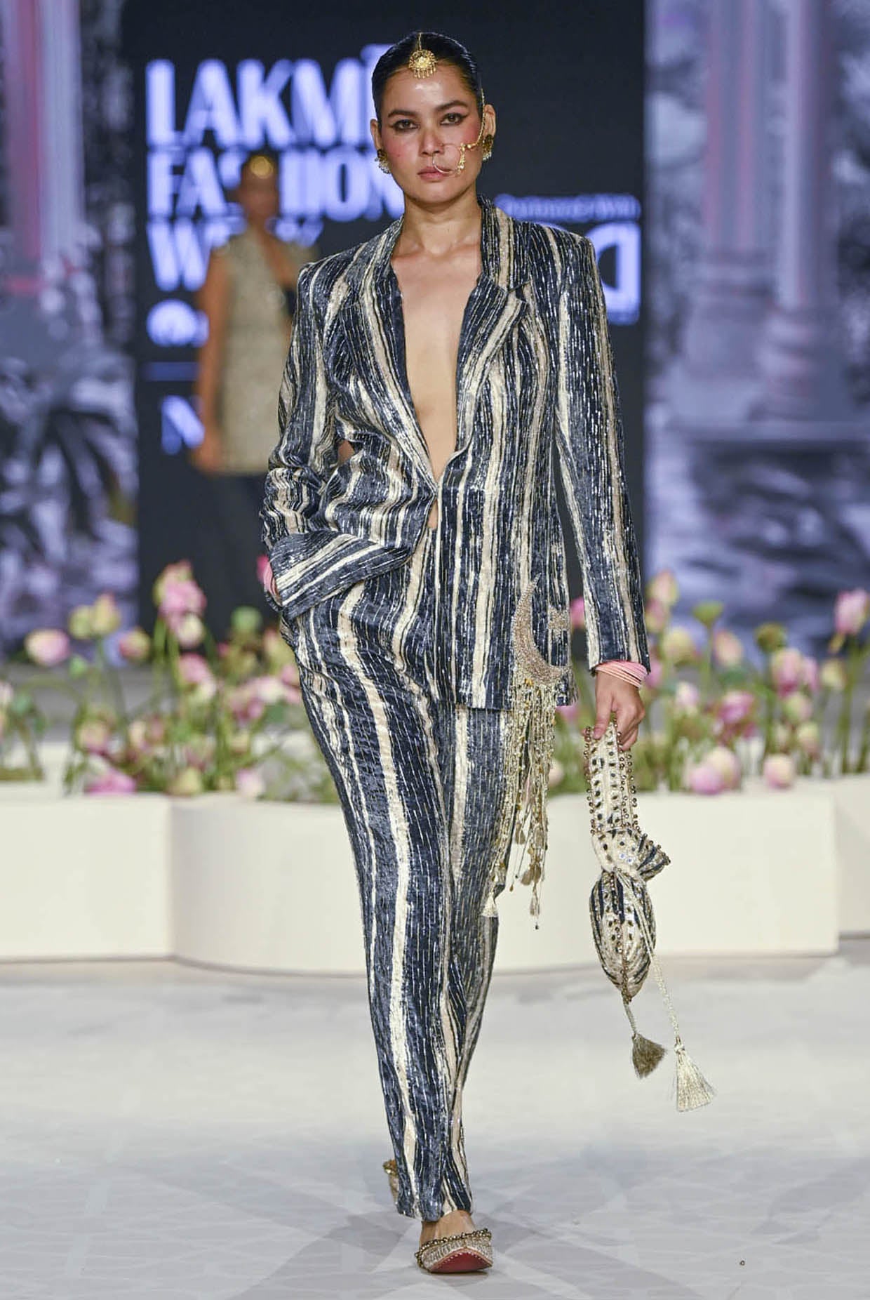 Jabeen Black & White Embroidered Blazer And Pant