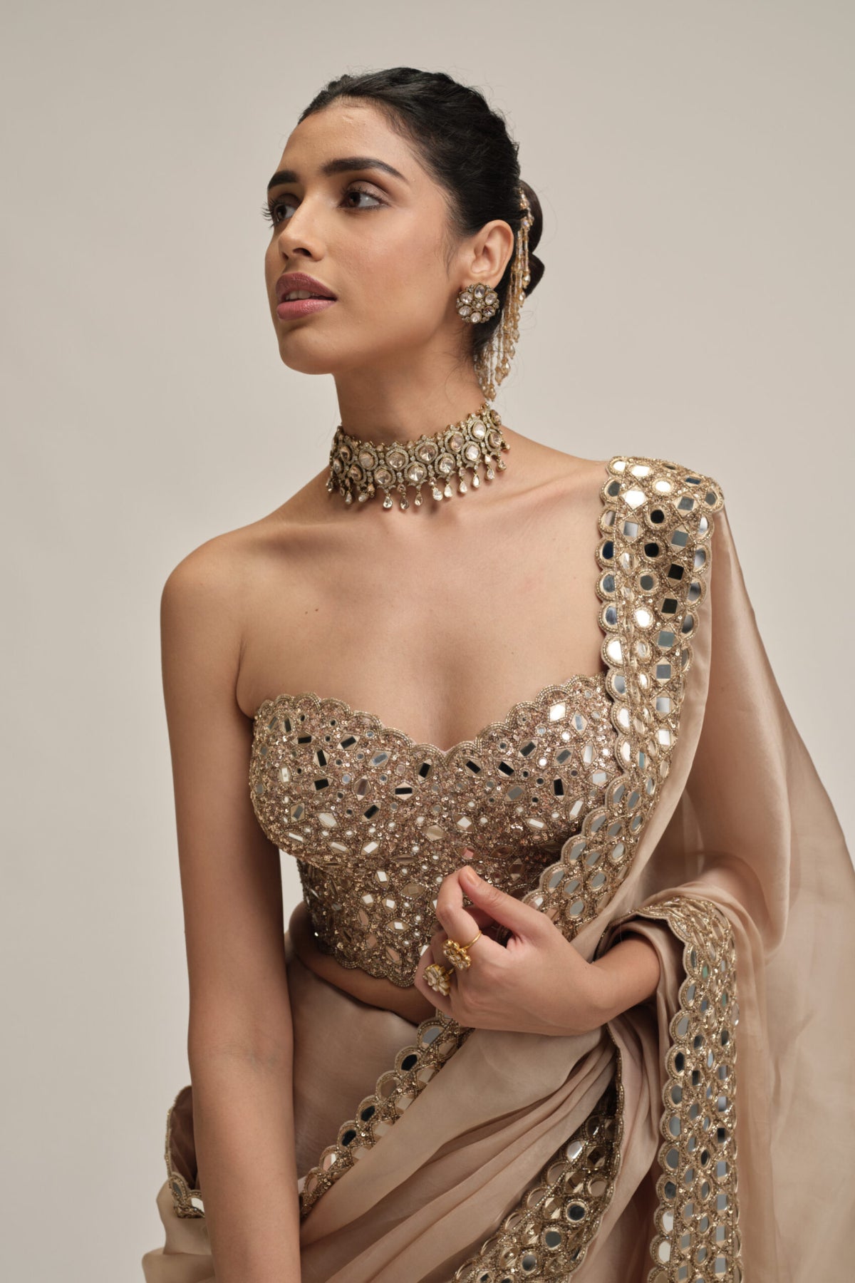 Light Beige Mirror Border Saree With Corset Set