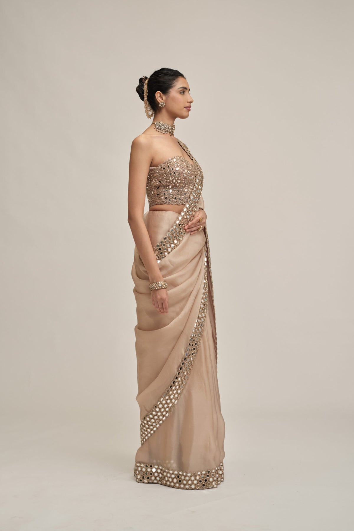 Light Beige Mirror Border Saree With Corset Set