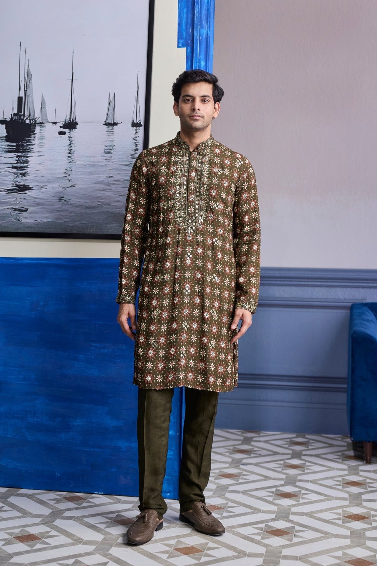 Olive Butta Highlighted Kurta With Solid Pants