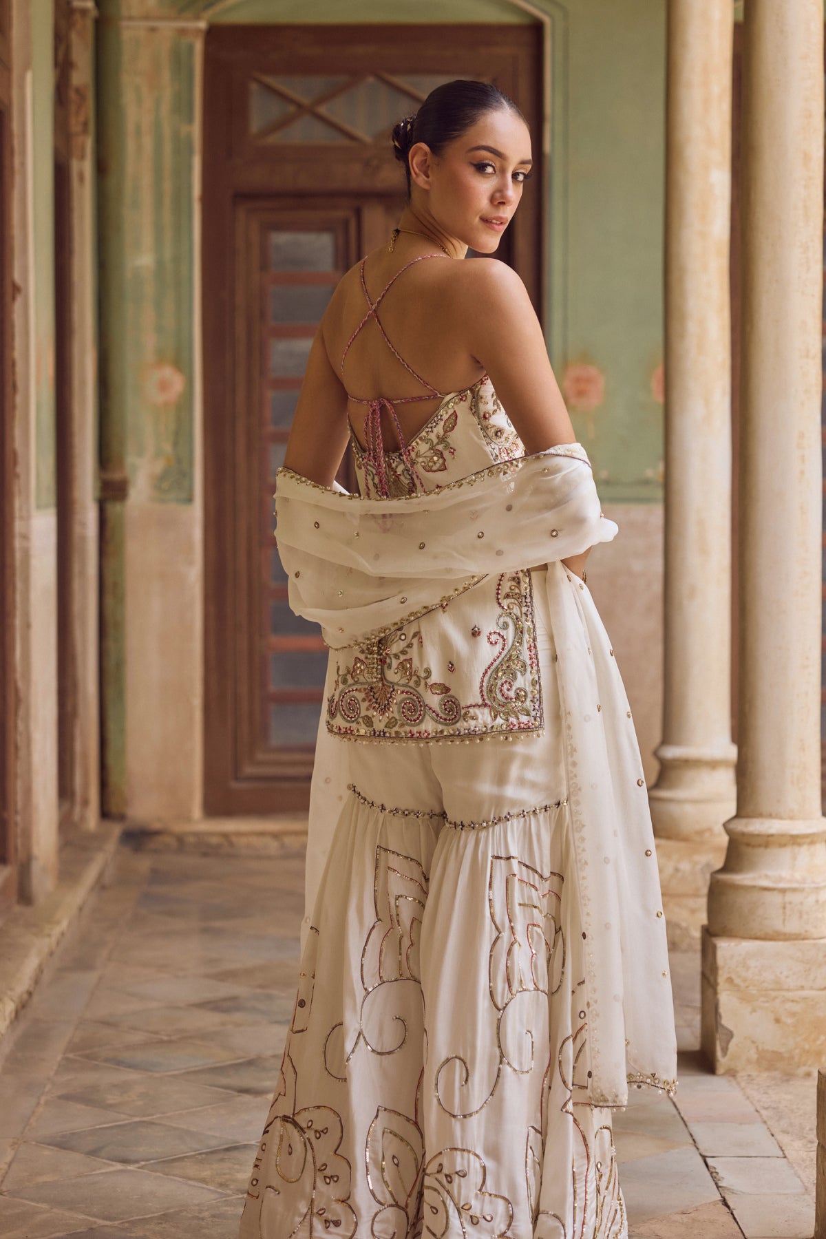 Mahnoor Sharara Set