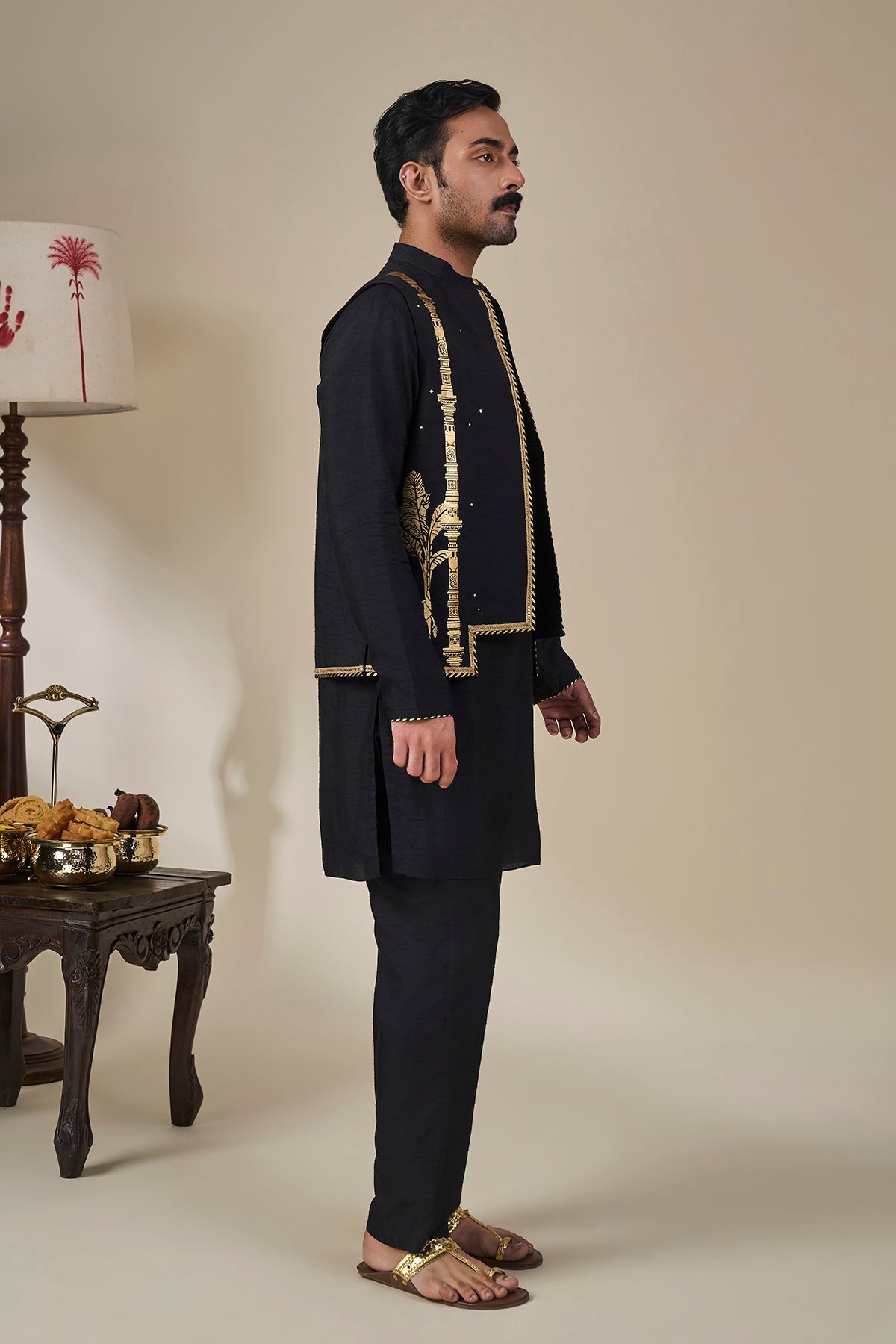 Black Malabar Grove Bandi Set