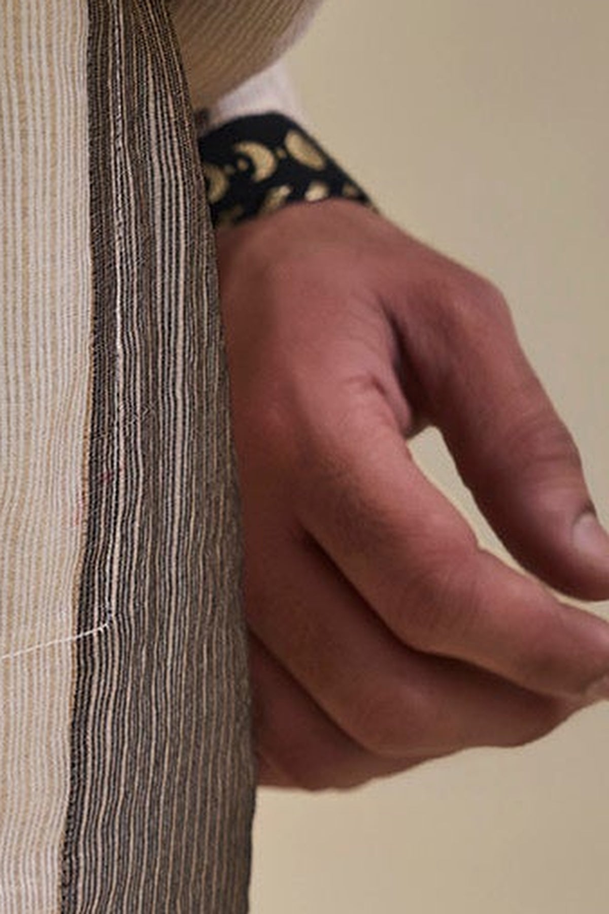Palm Pillar Black & White Kurta
