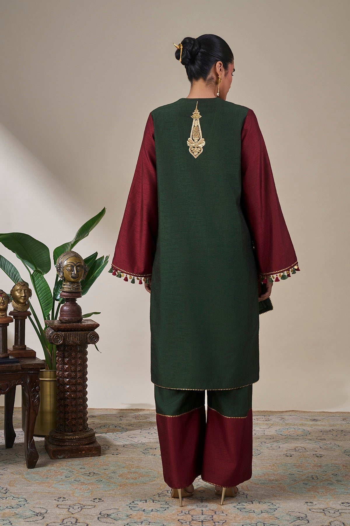 Mehr Bagh Kurta Set