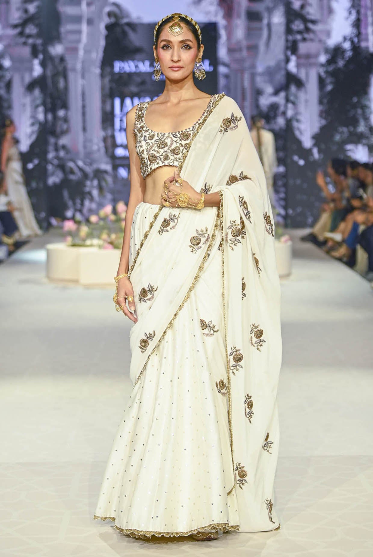 Najia Off White Choli With Embroidered Saree