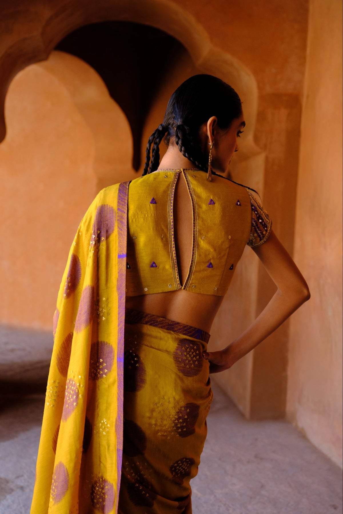 Navya Saree