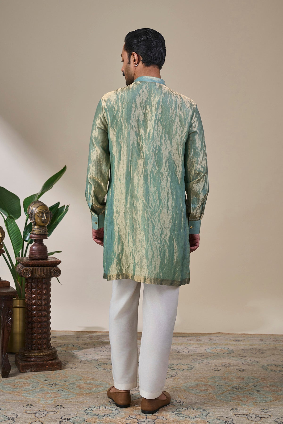 Neel Noor Kurta