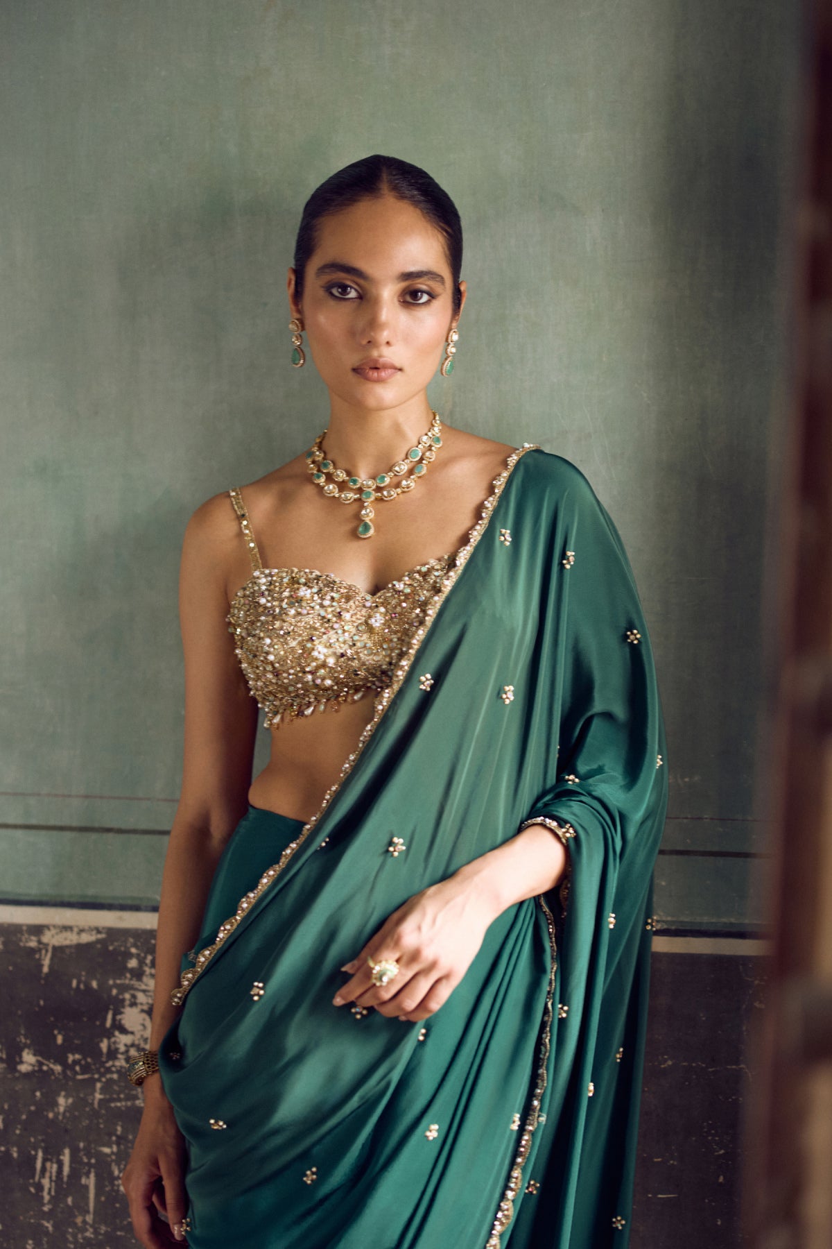 Nida Saree