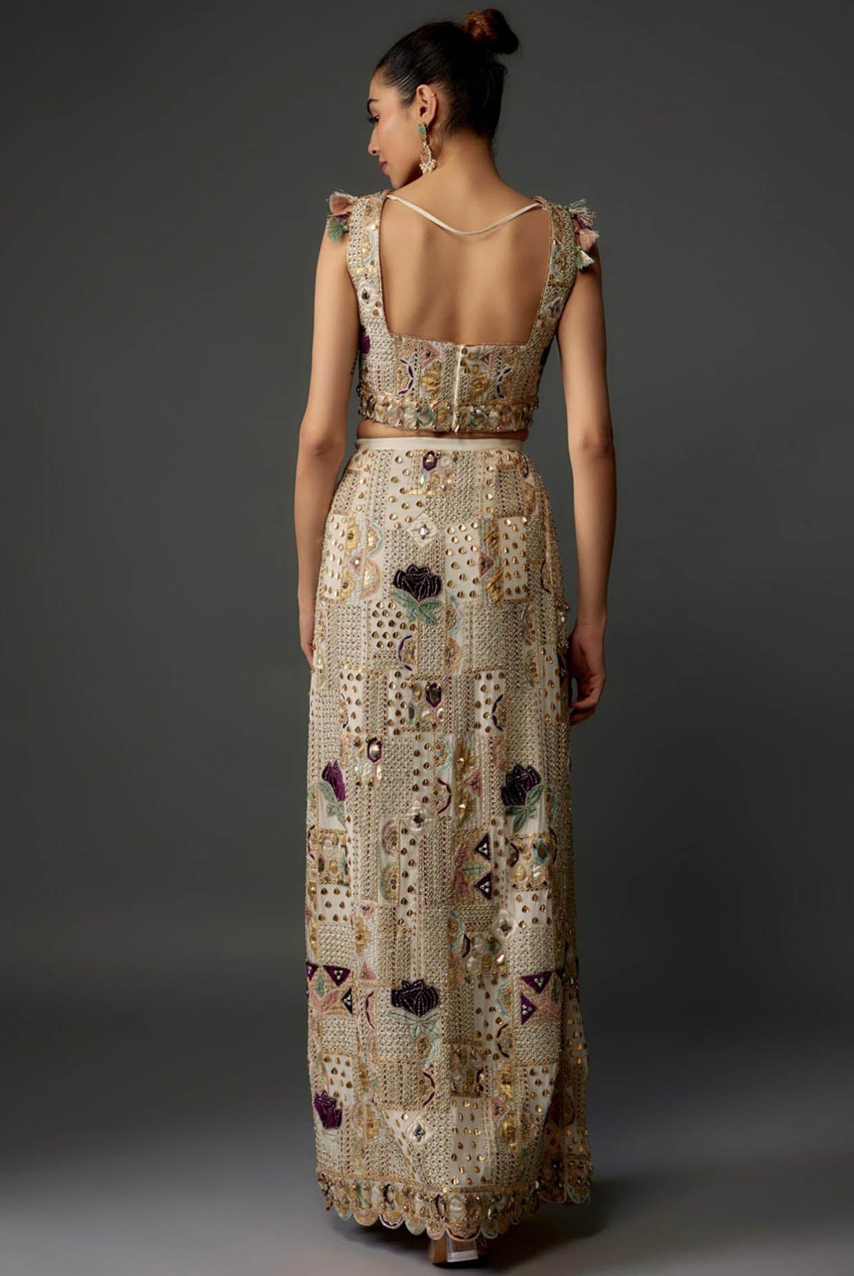 Off-White Embroidered Choli And Skirt With Dupatta