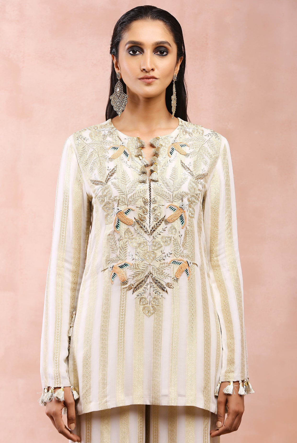 OFF WHITE EMBROIDERED KURTA AND PANT