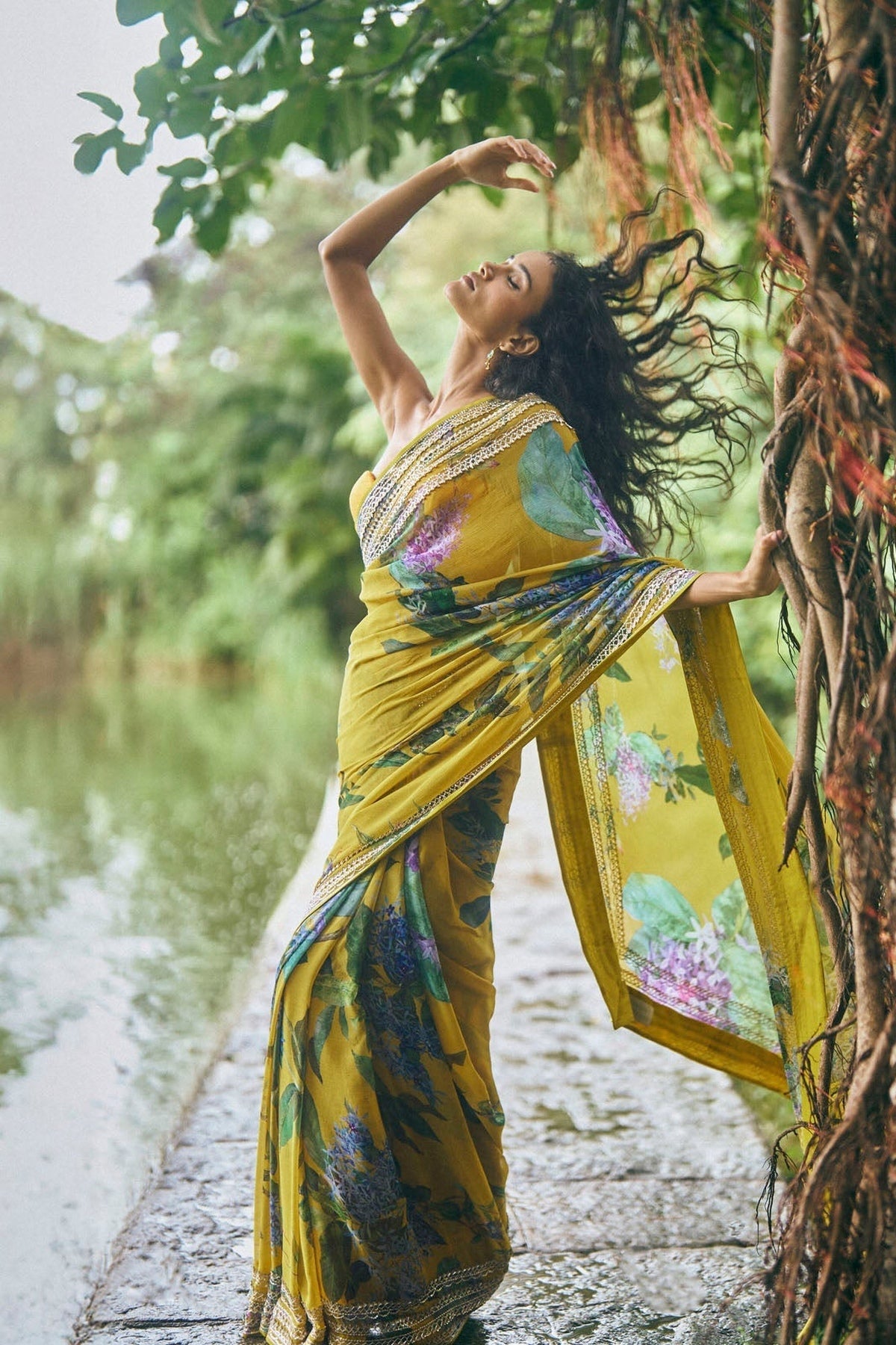 Printed 4 Line Sequence Saree Set