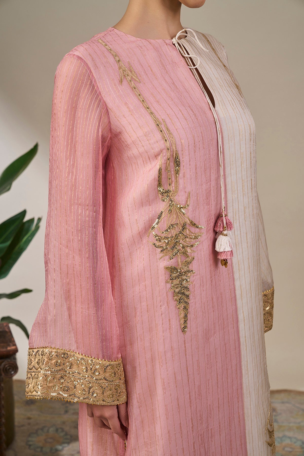 Rose Noor Kaftan Kurta