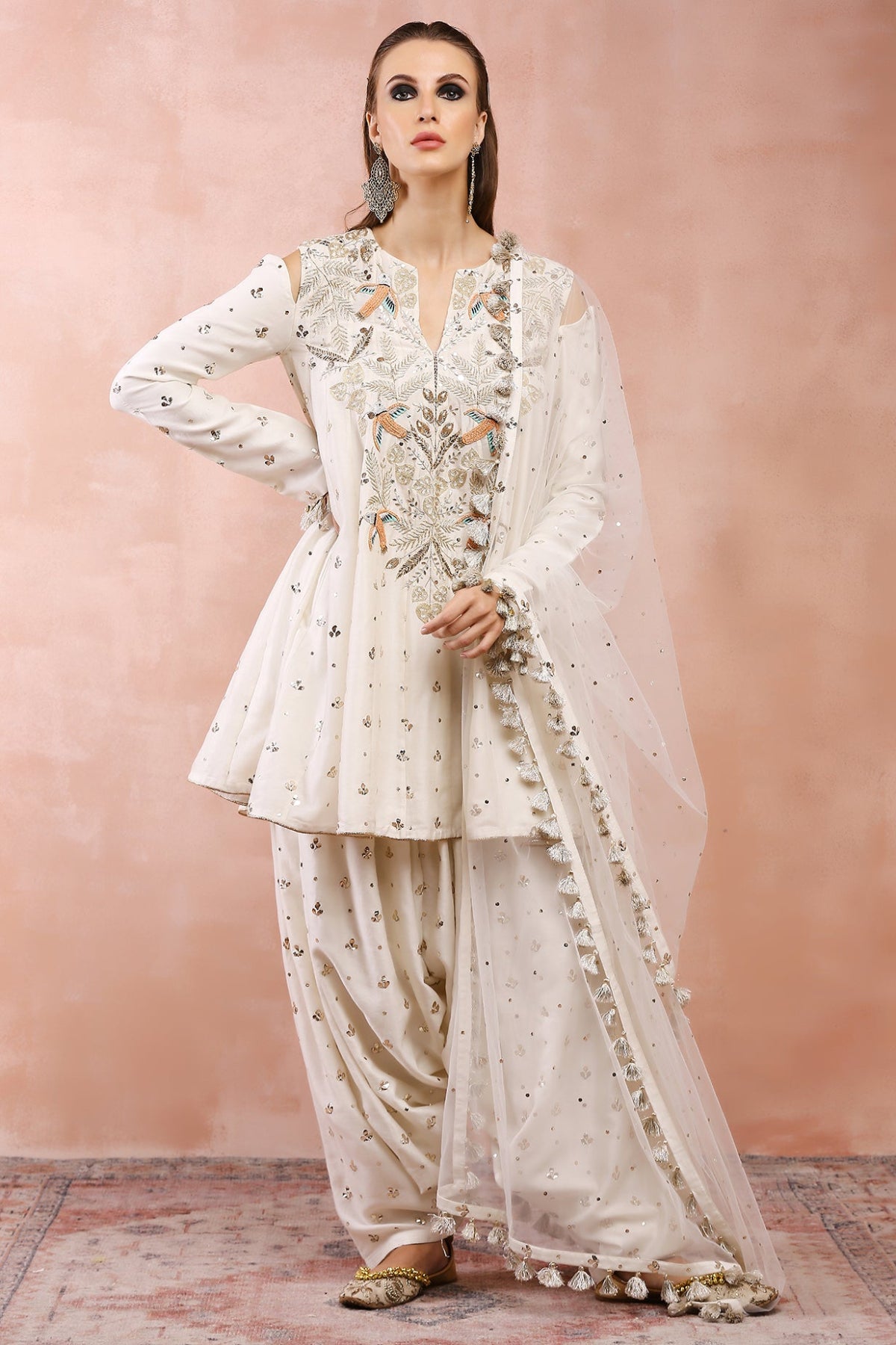 OFF WHITE EMBROIDERED KURTA WITH SALWAAR AND DUPATTA