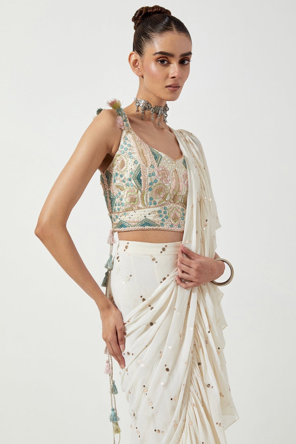 OFF WHITE EMBROIDERED CHOLI WITH FRILL SAREE