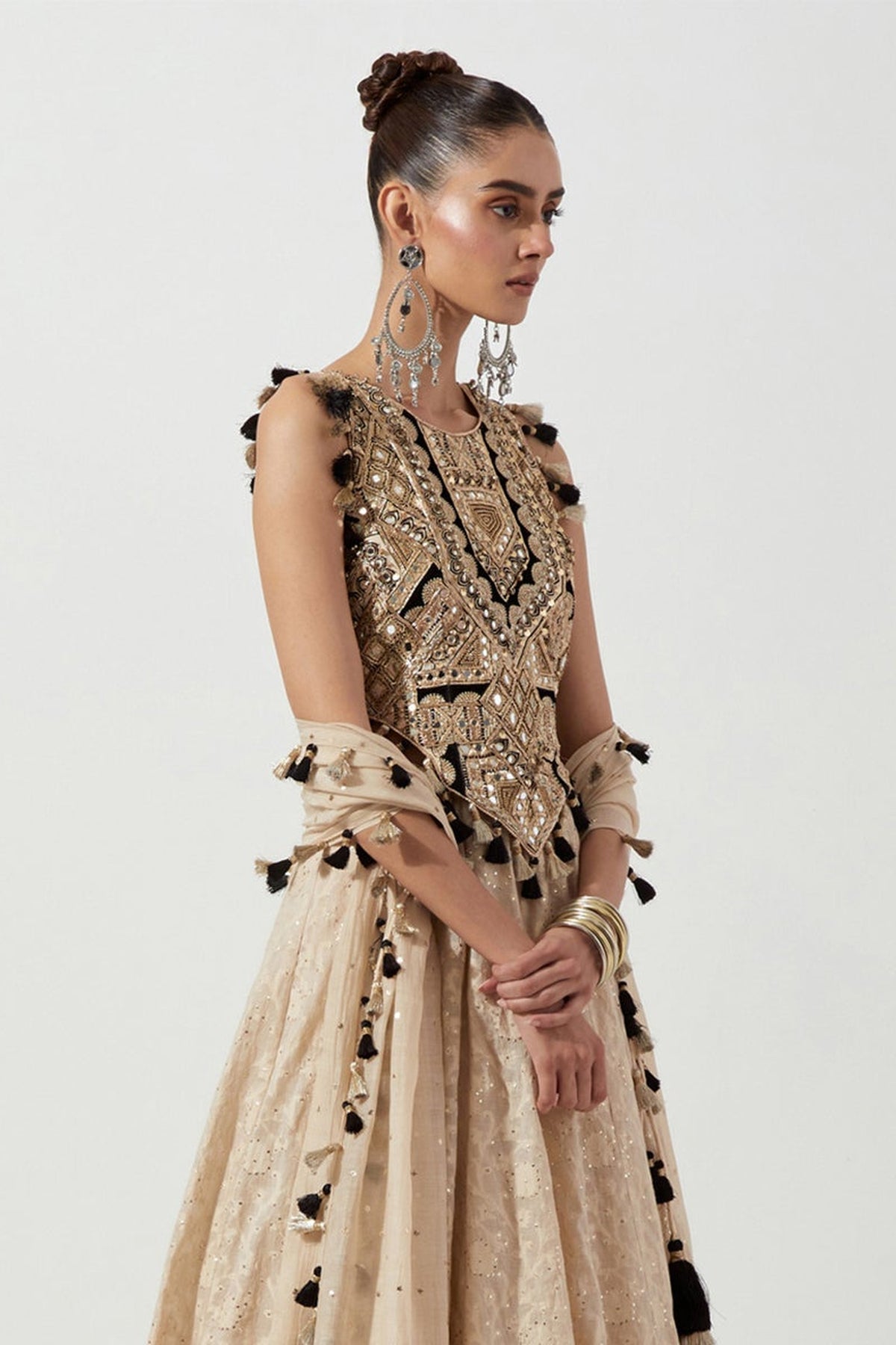 STONE EMBROIDERED CHOLI AND LEHENGA WITH MUKAISH MUL DUPATTA