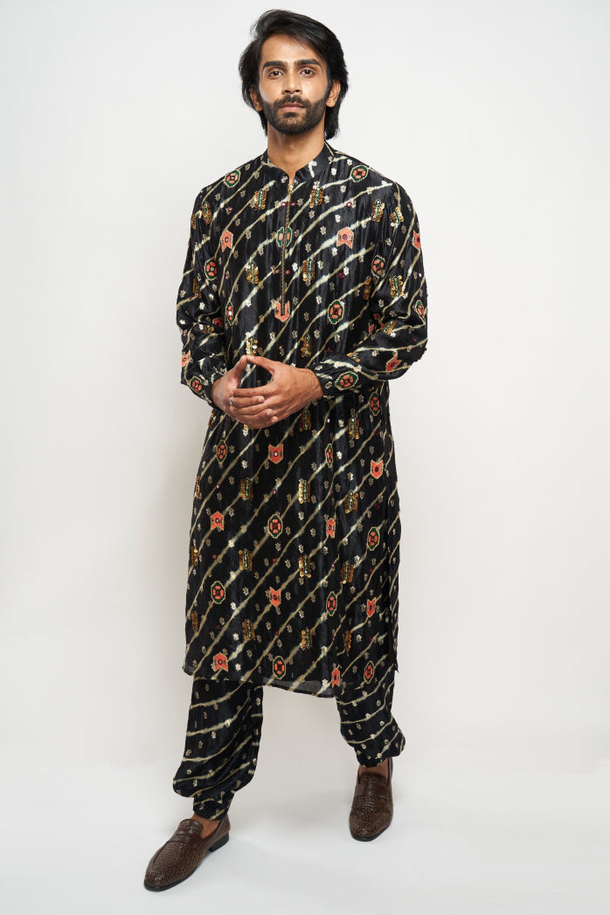 NAZIR BLACK COLOUR LEHERIYA BANDHANI SILK EMBROIDERED BOMBER KURTA AND JOGGER PANTS
