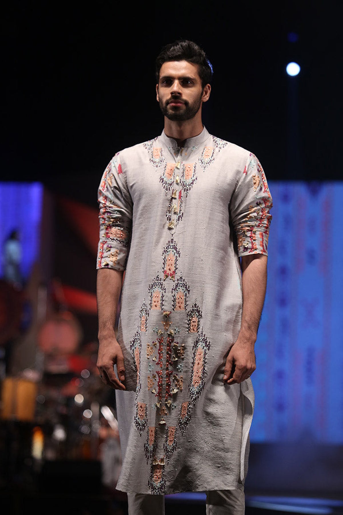 AMIR GREY PRINTED DUPION SILK KURTA WITH OFF-WHITE COTTON SILK CHURIDAR