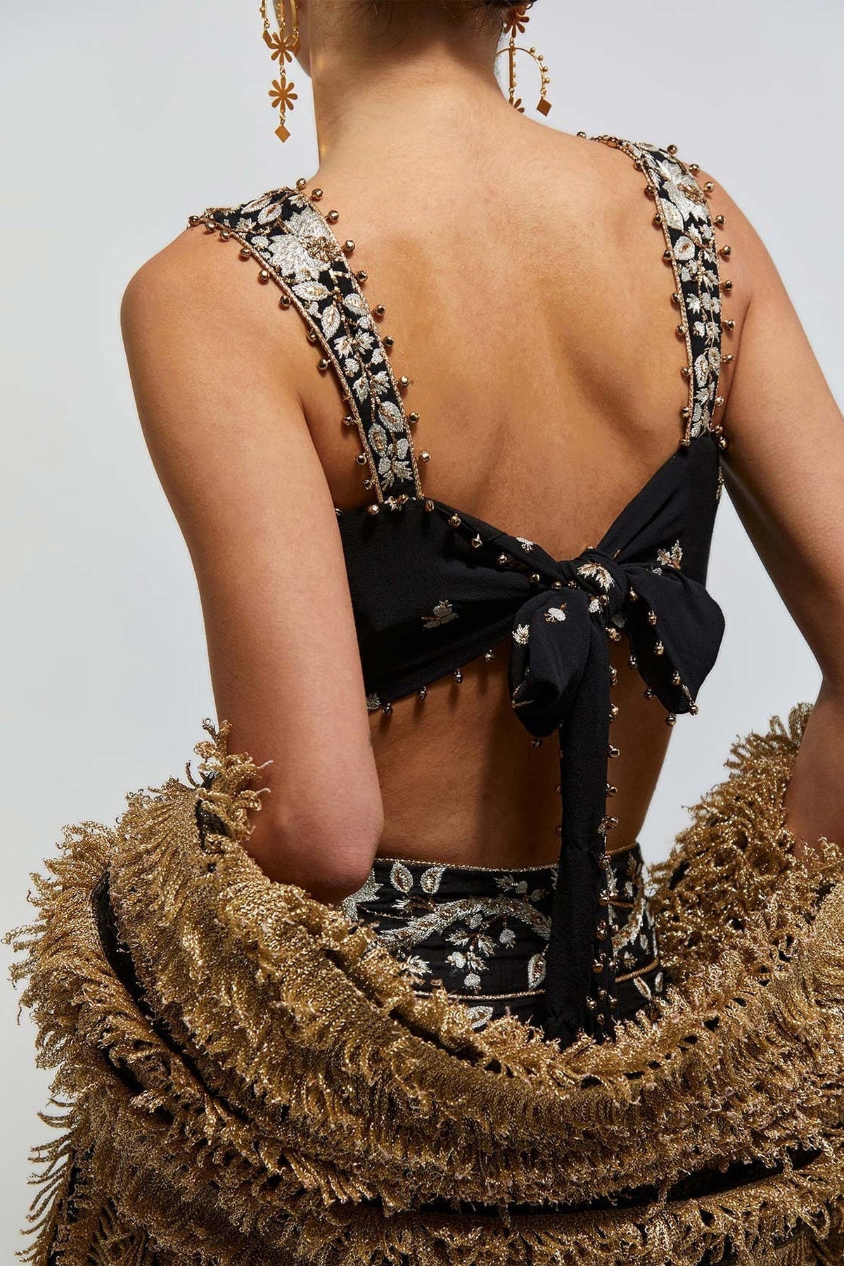 Saher Black Georgette Embroidered Tie Back Choli With Lehenga And Stone Net Laced Dupatta