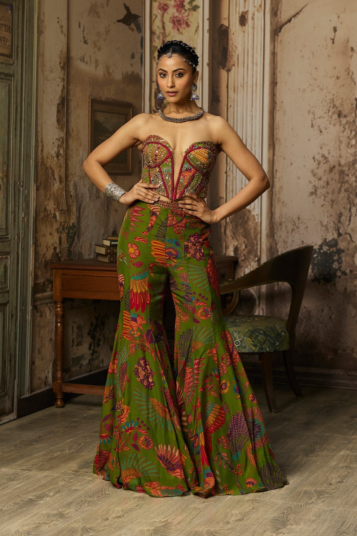 Radhika Madan In Pear Green Printed Highlighted Bell Bottom Pants Set