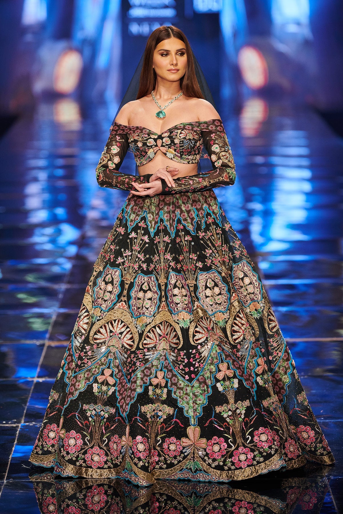 Tara sutaria in muntaner - black tulle net lehenga