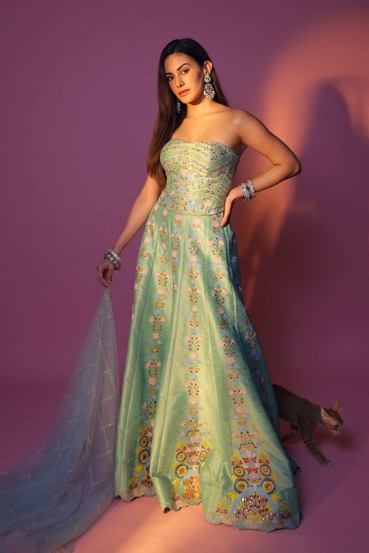 AMYRA DASTUR IN MEHER FLARED PANTS