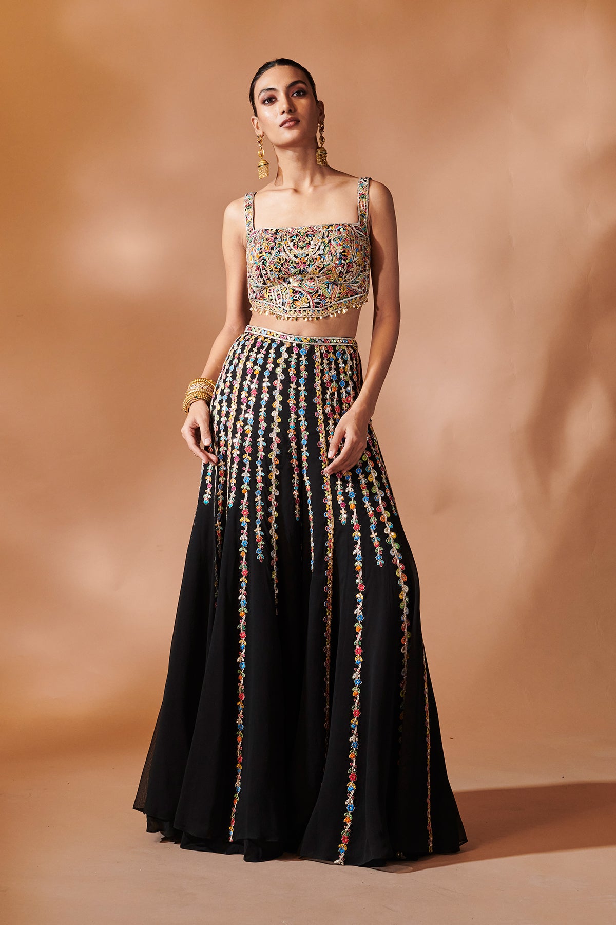 BLACK HIGH WAIST SHARARA WITH AN EMBROIDERED BLOUSE