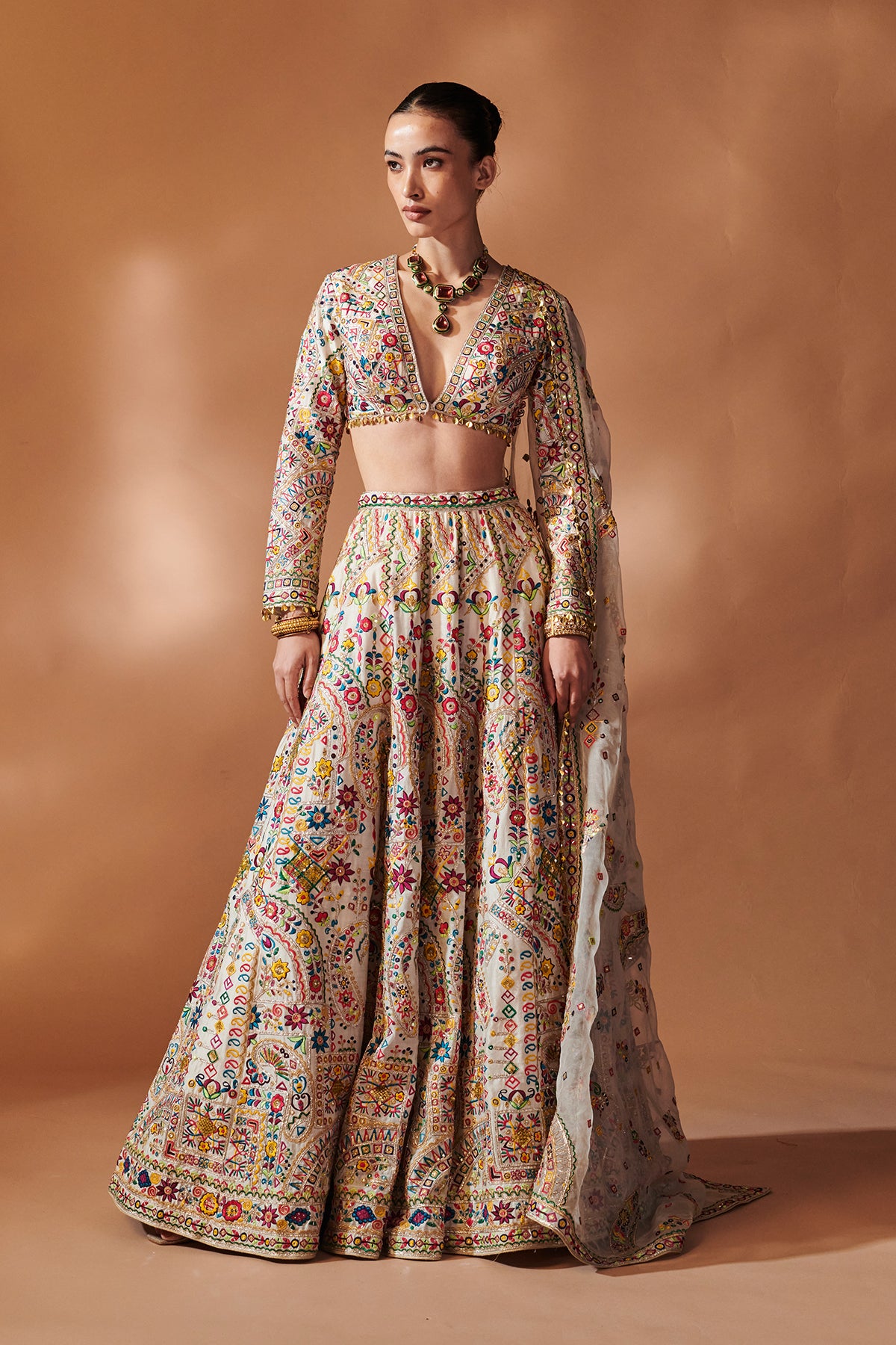 IVORY FULL SLEEVE LEHENGA SET