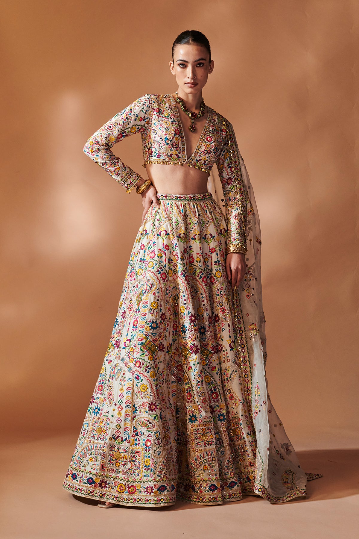 IVORY FULL SLEEVE LEHENGA SET