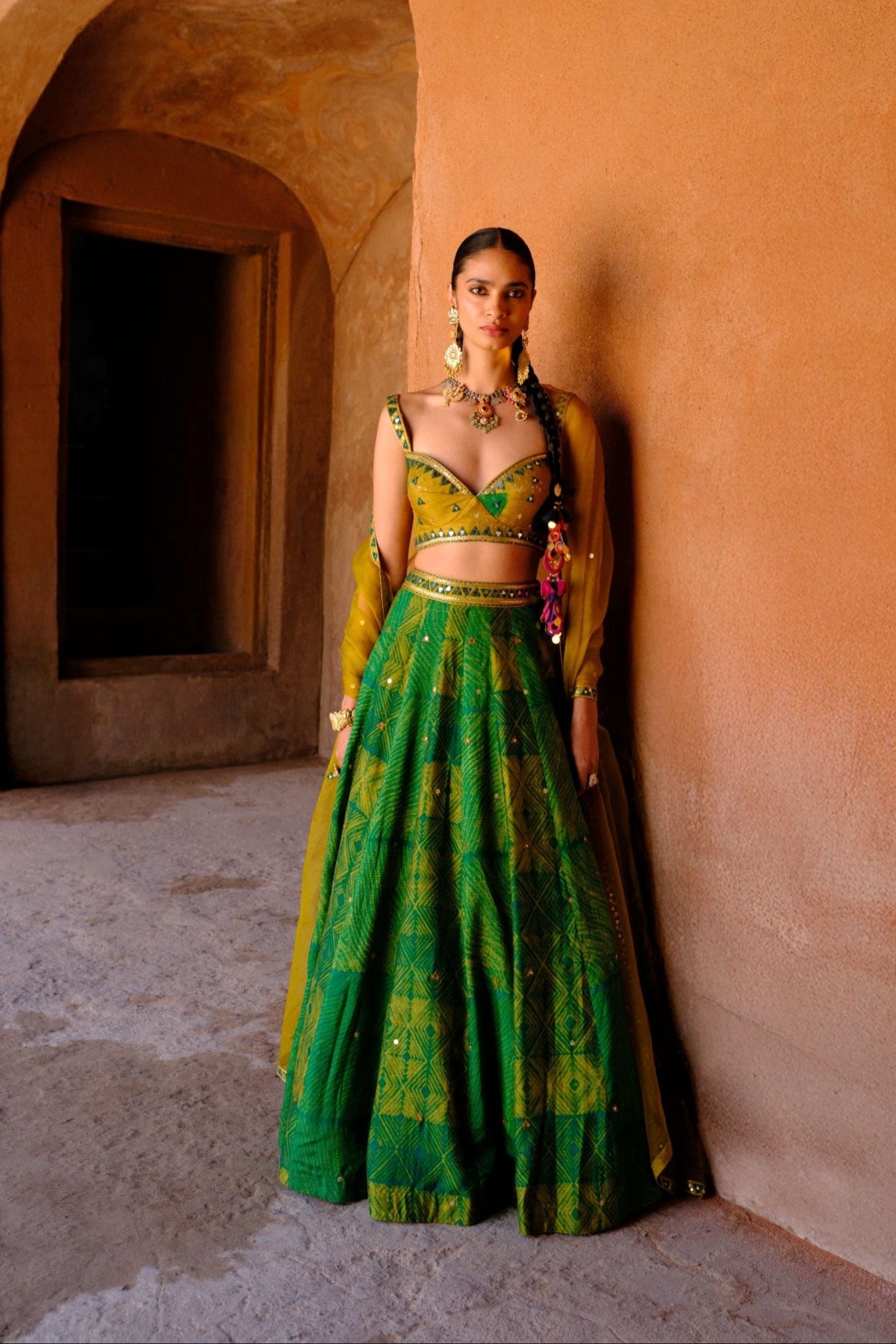 Tara lehenga