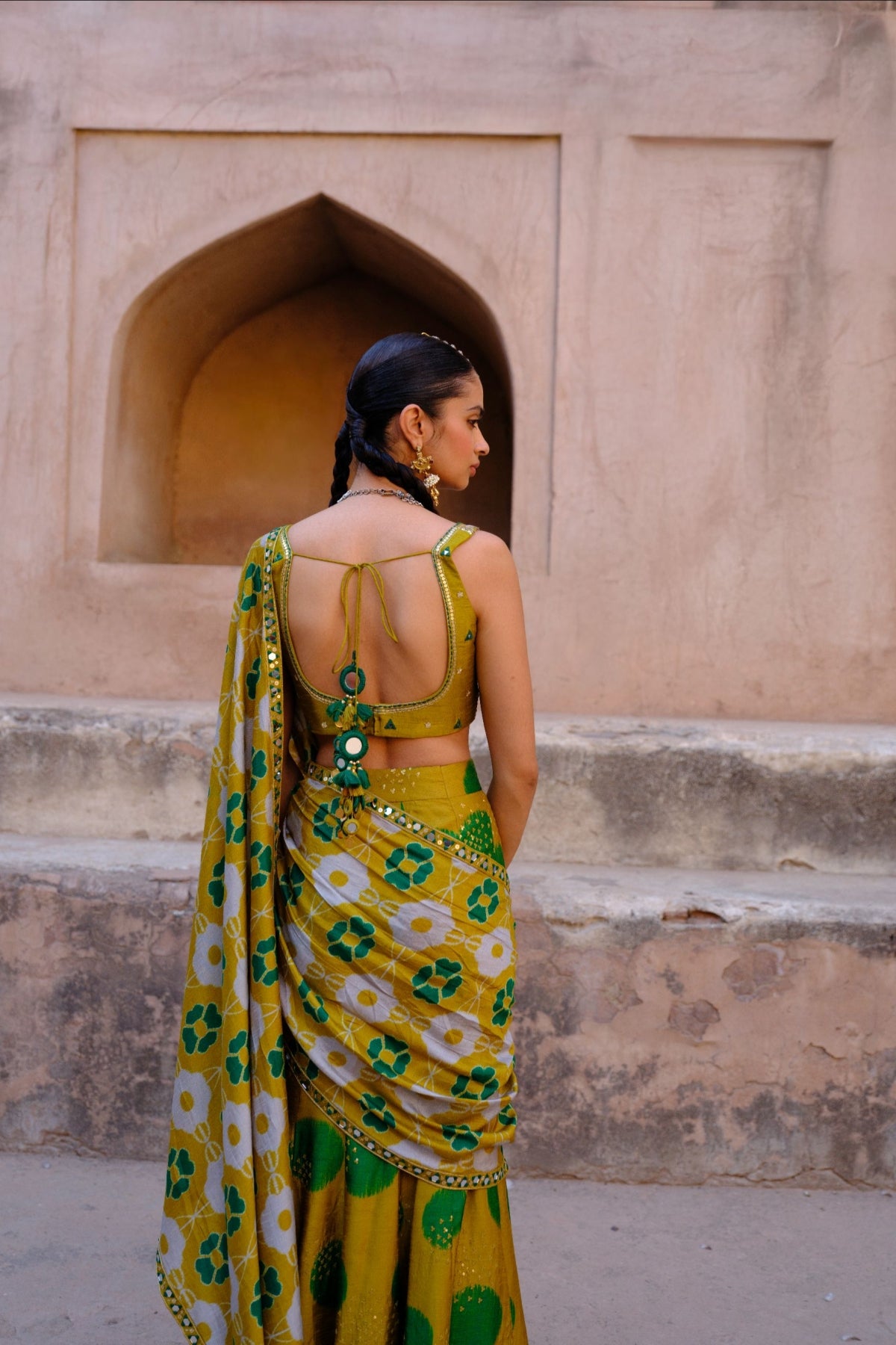 Tara pre draped saree